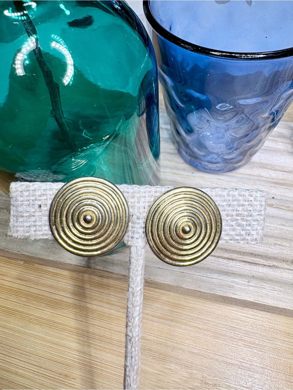 Vintage Monet clip earrings in gold tone - shield shaped